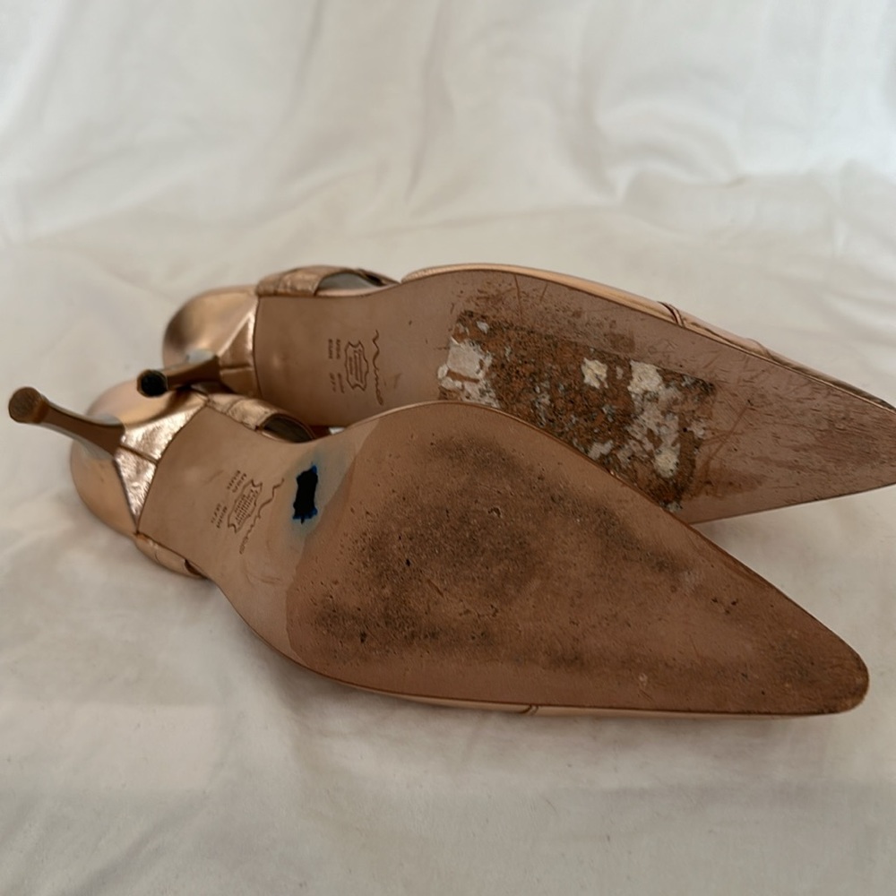 Shoes - Picture 3 of 7
